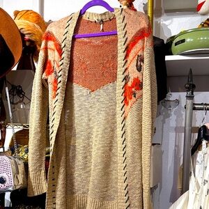 001C // BKE cardigan // EUC // M